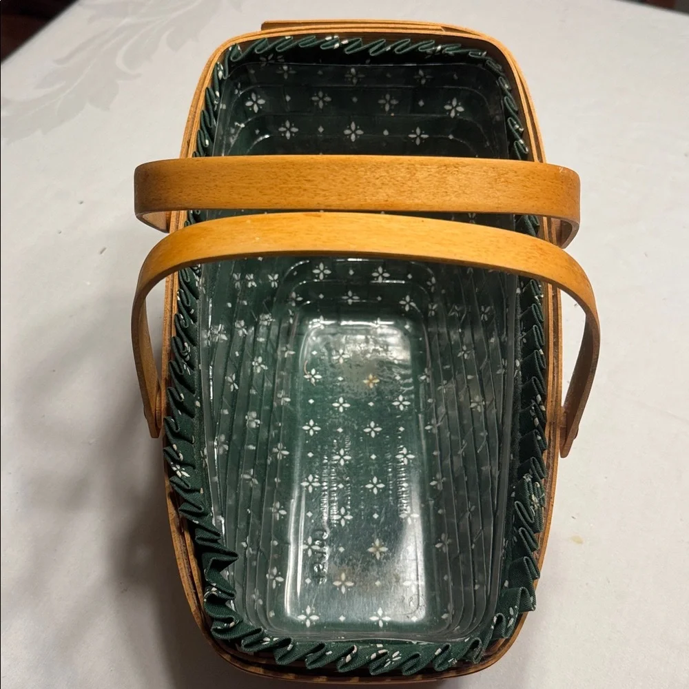 Longerberger Holiday Sleigh Basket. 1995